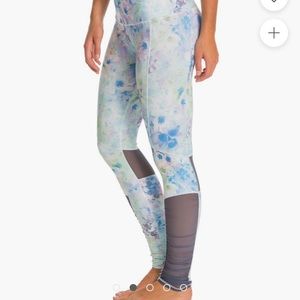 ALO Yoga Runway Yoga Leggings